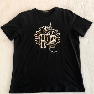 Roberto Cavalli authentic black graphic T-shirt men’s designer wear size XL. GUC